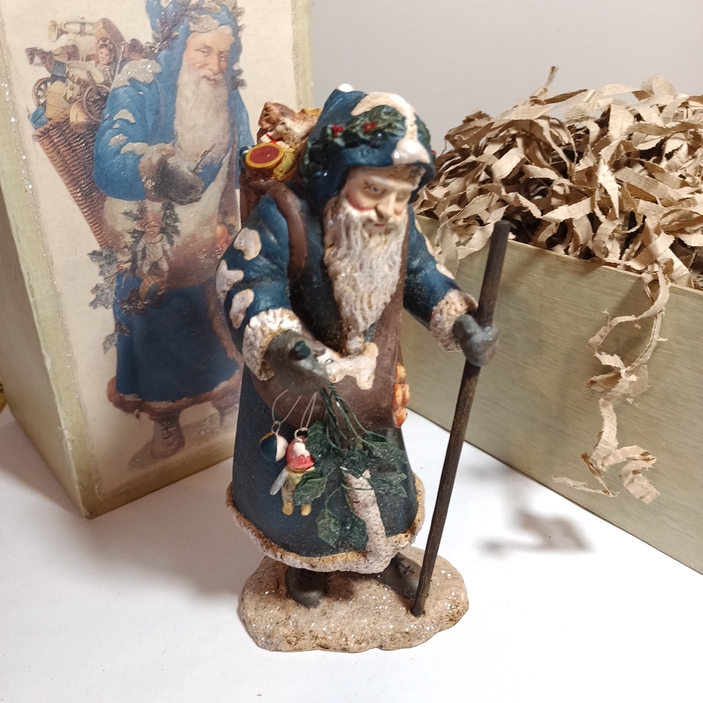 Department 56 Old World Father Christmas Resin Vintage Santa Claus Figurine Box